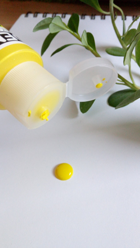 Řídké fluidní akrylové barvy